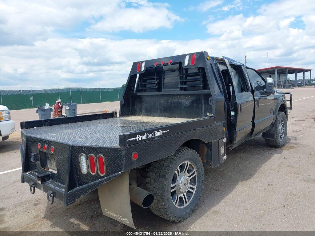 1FT8W3BT8CEB66946 2012 FORD SUPER DUTY F-350 SRW photo no. 4