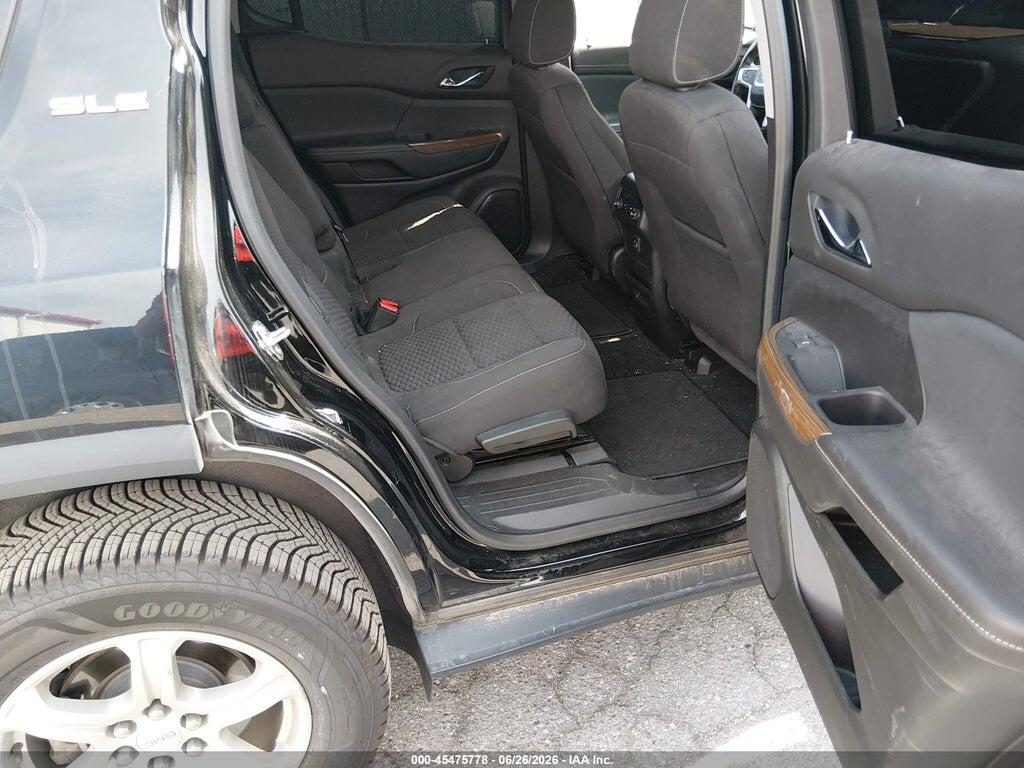1GKKNRLA6KZ285065 2019 GMC ACADIA photo no. 8