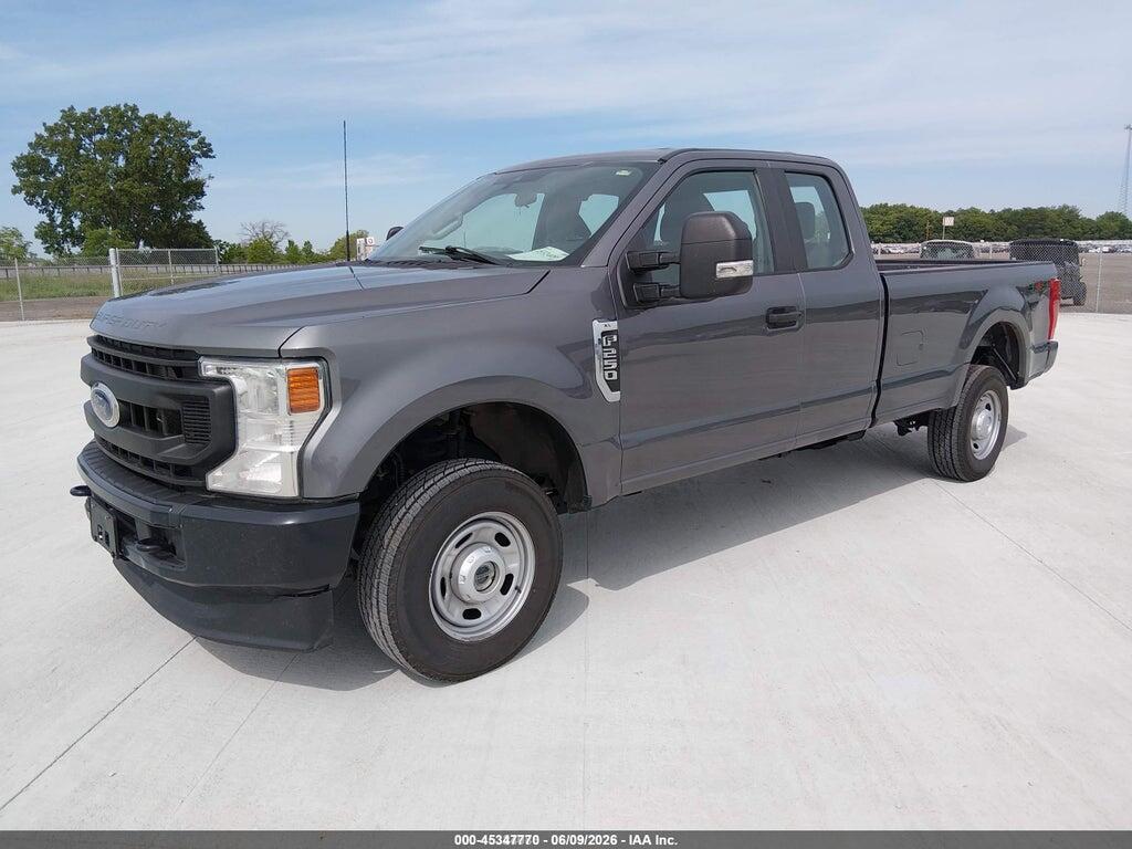 1FT7X2B69NEC95780 2022 FORD F-250 photo no. 2