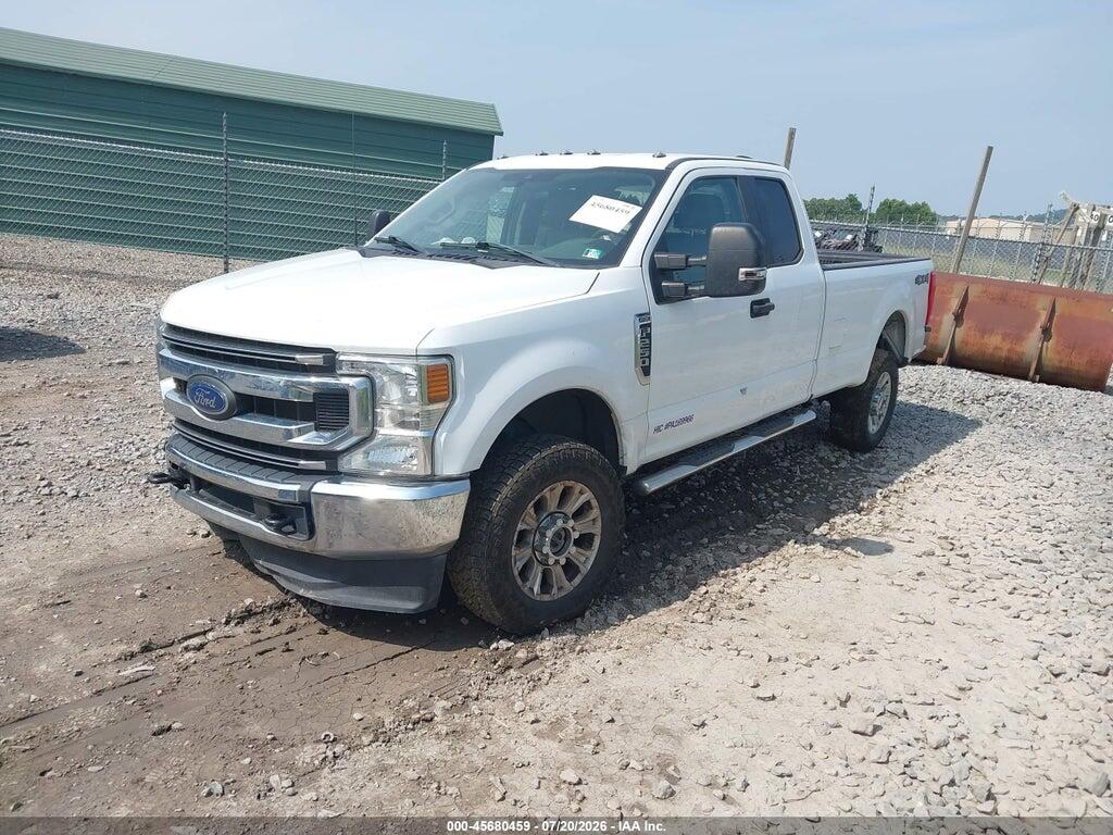 1FT7X2B68NEE78975 2022 FORD F-250 photo no. 2