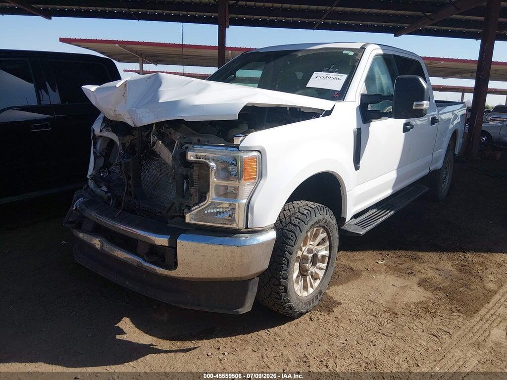 1FT7W2B68NEF60031 2022 FORD F-250 photo no. 2