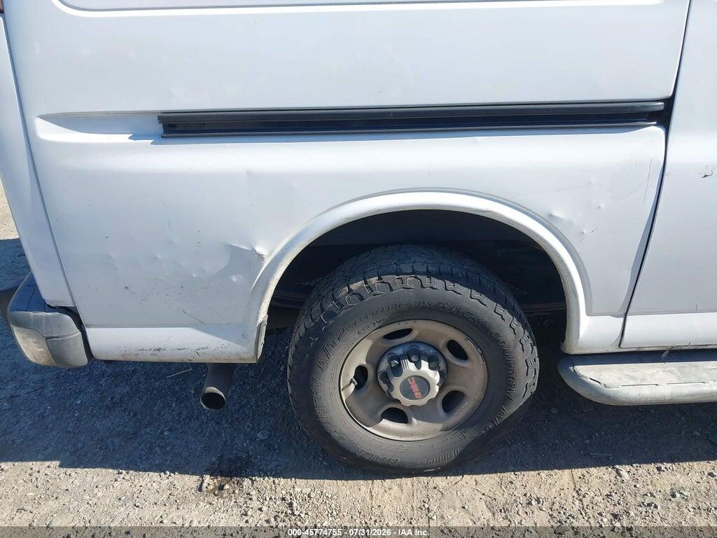 1GTW7AFF5H1909042 2017 GMC SAVANA 2500 photo no. 6