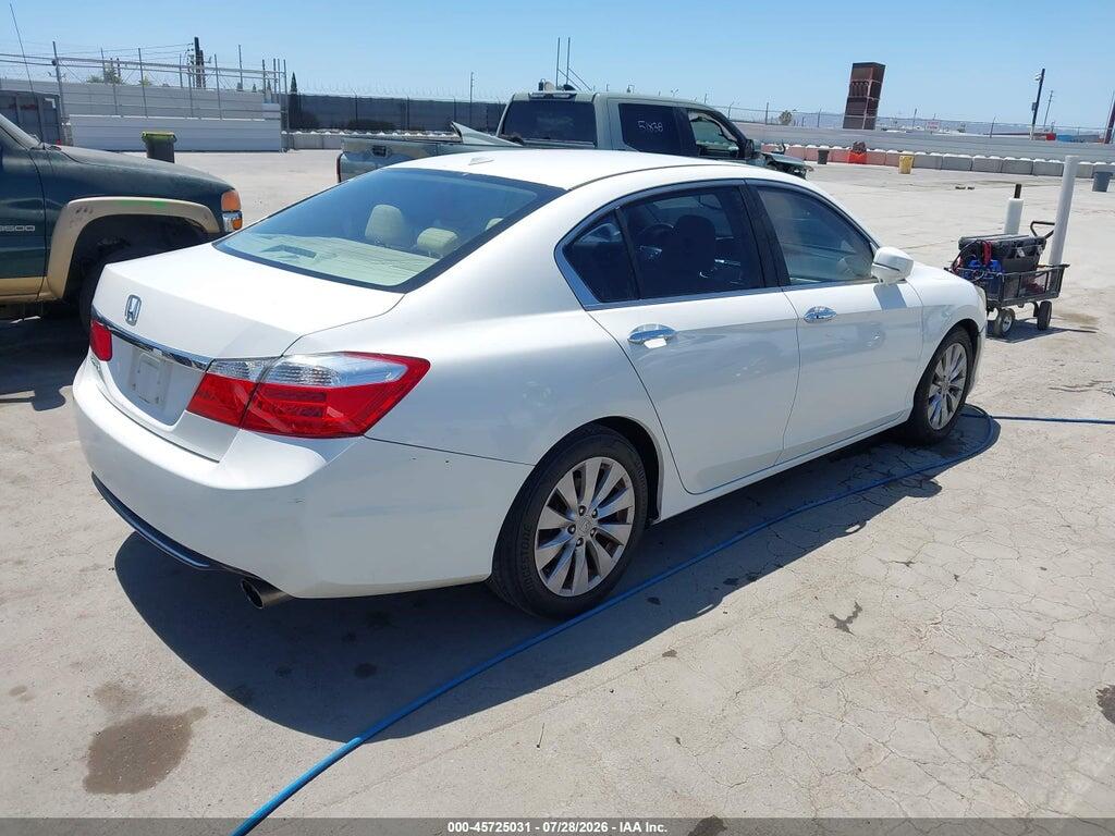 1HGCR2F87DA238179 2013 HONDA ACCORD photo no. 4