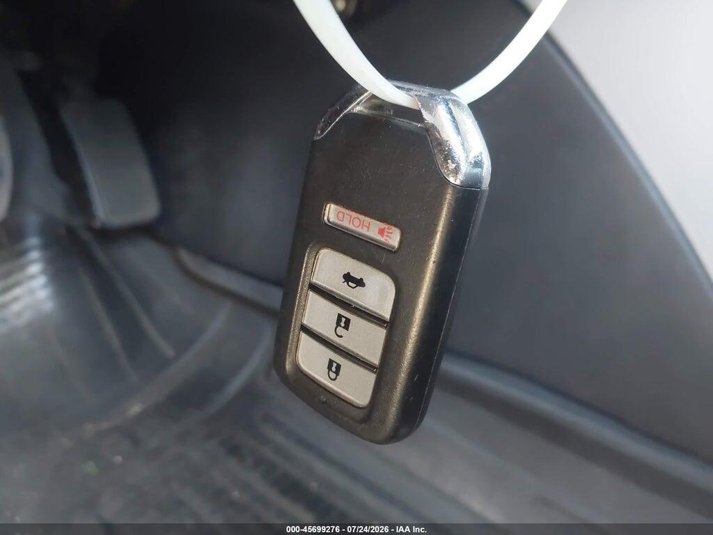 1HGCR2F83DA088300 2013 HONDA ACCORD photo no. 11