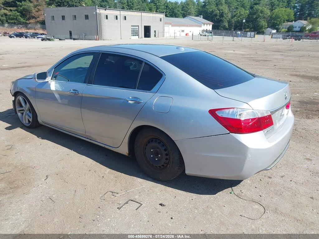 1HGCR2F83DA088300 2013 HONDA ACCORD photo no. 3