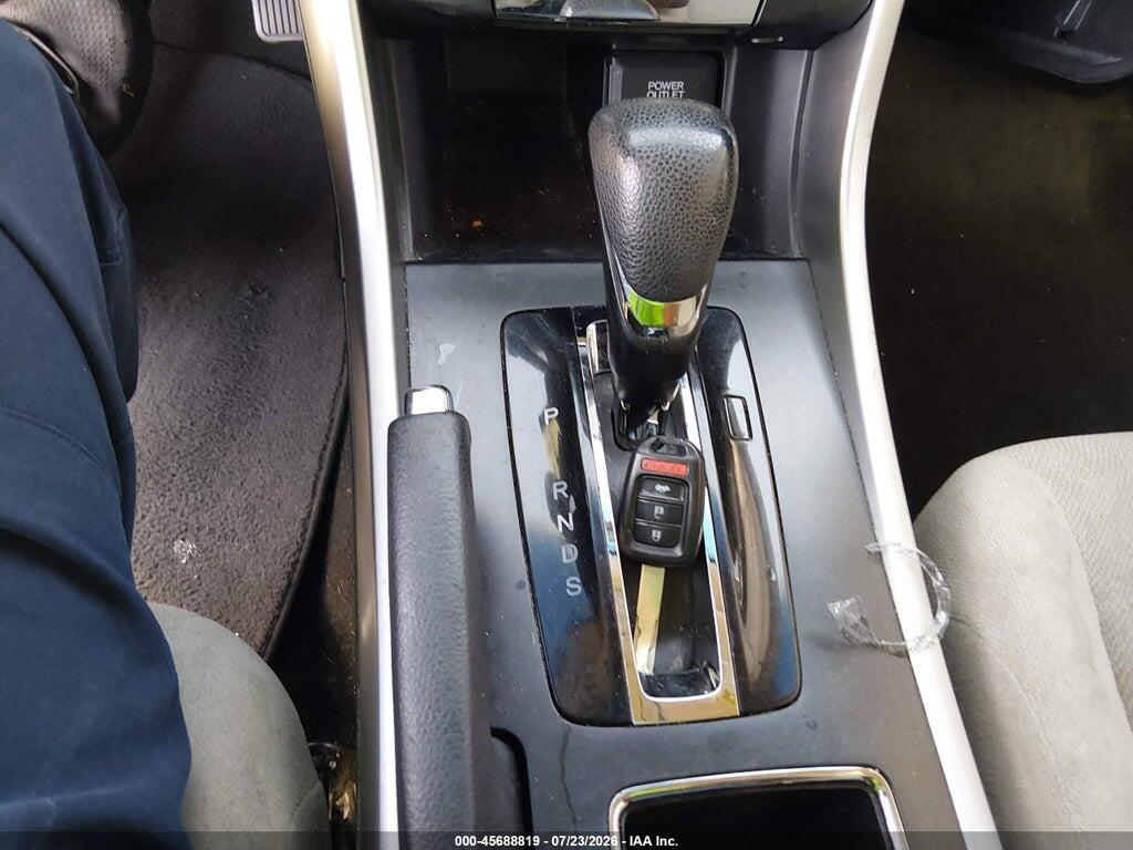1HGCT1B35DA013846 2013 HONDA ACCORD photo no. 11