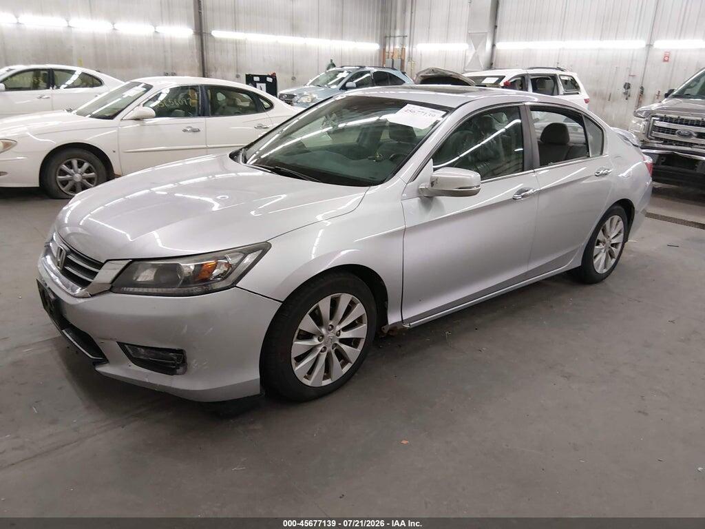 1HGCR2F81DA144489 2013 HONDA ACCORD photo no. 2