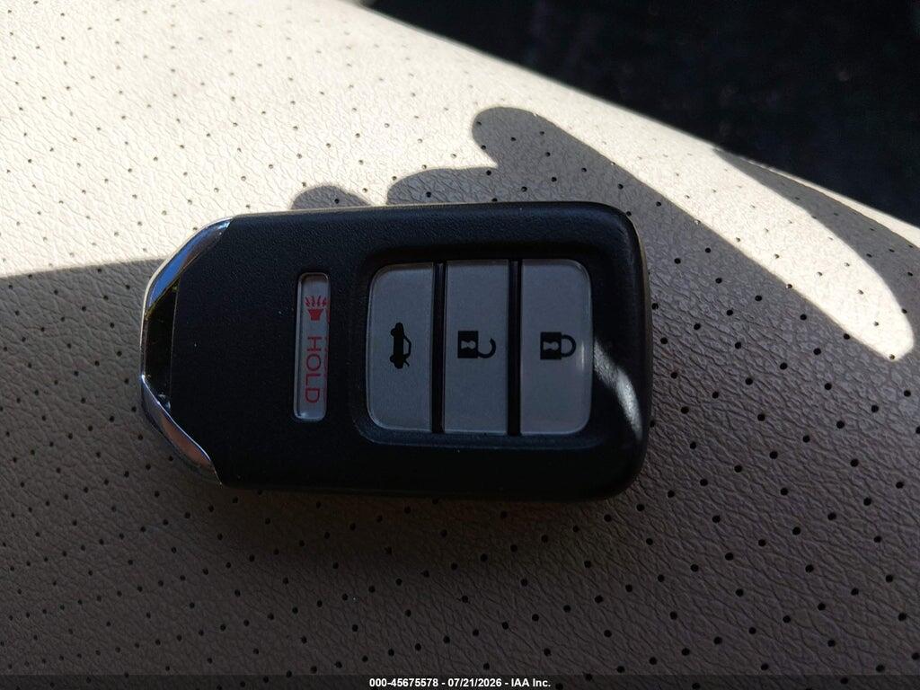 1HGCR2F87DA045997 2013 HONDA ACCORD photo no. 11