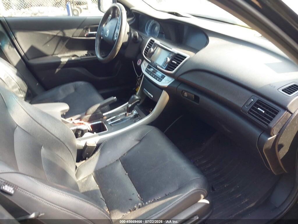 1HGCR2F80DA009679 2013 HONDA ACCORD photo no. 5