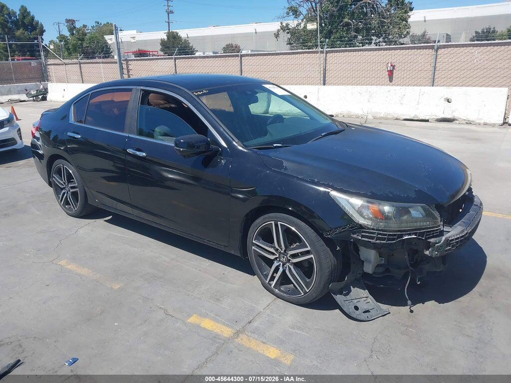 1HGCR2F83DA215806 2013 HONDA ACCORD photo no. 1