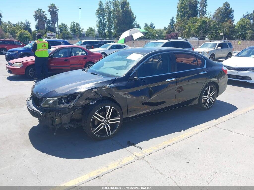 1HGCR2F83DA215806 2013 HONDA ACCORD photo no. 2