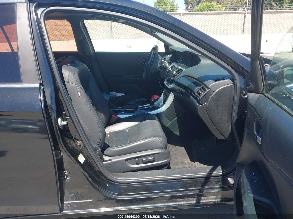 1HGCR2F83DA215806 2013 HONDA ACCORD photo no. 5