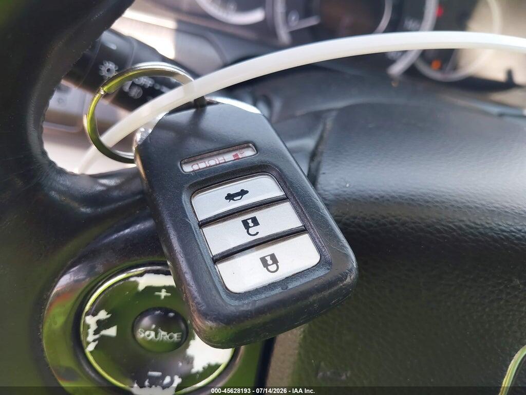 1HGCR2F83DA018716 2013 HONDA ACCORD photo no. 11