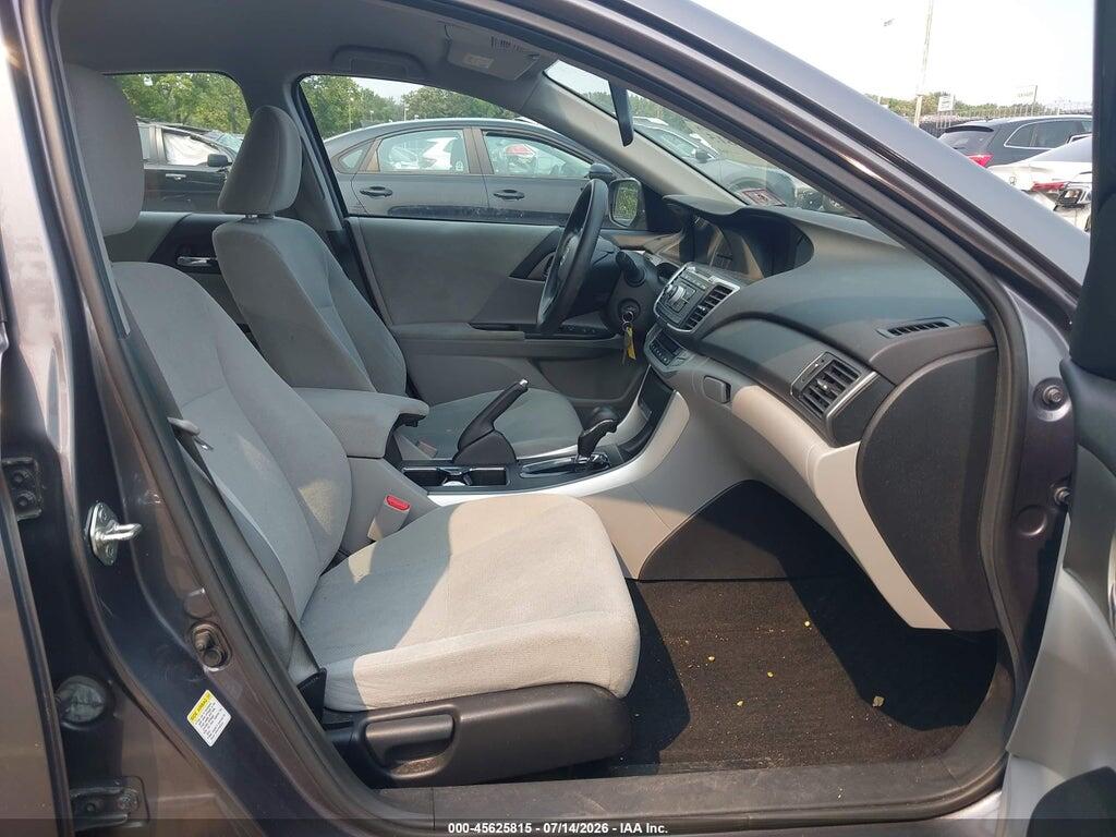 1HGCR2F32DA268792 2013 HONDA ACCORD photo no. 5