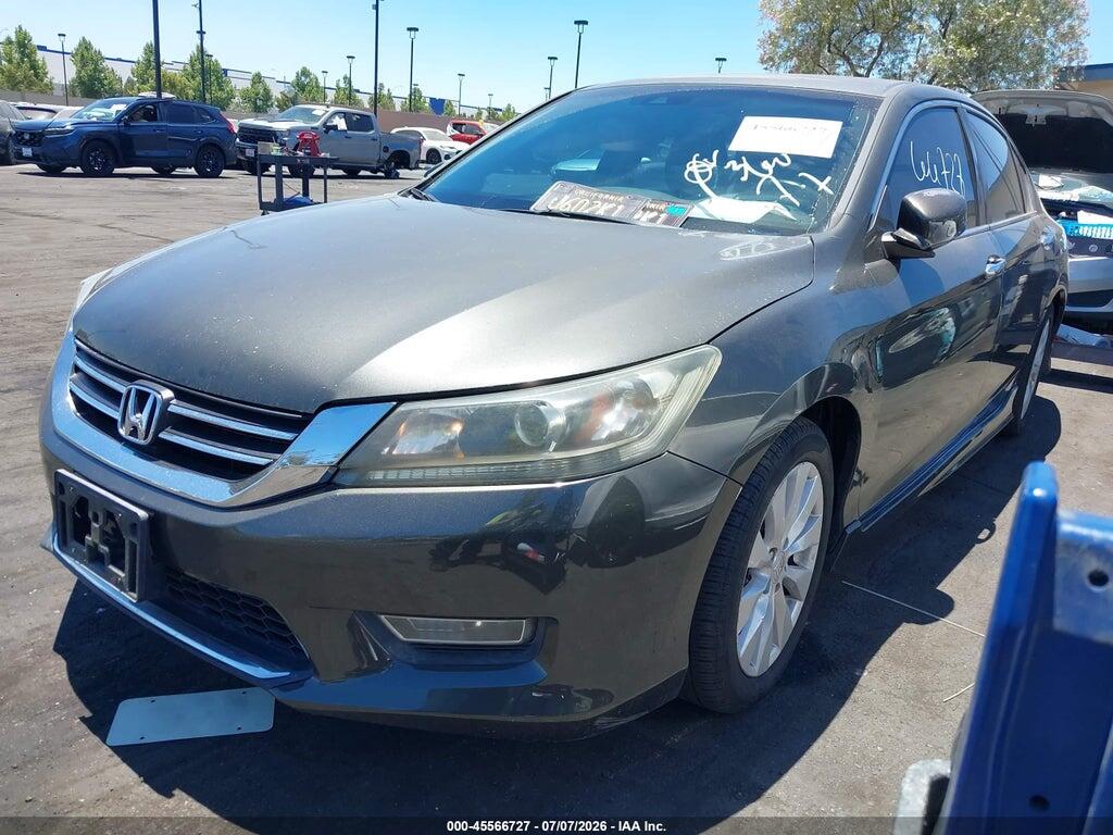1HGCR2F85DA140249 2013 HONDA ACCORD photo no. 2