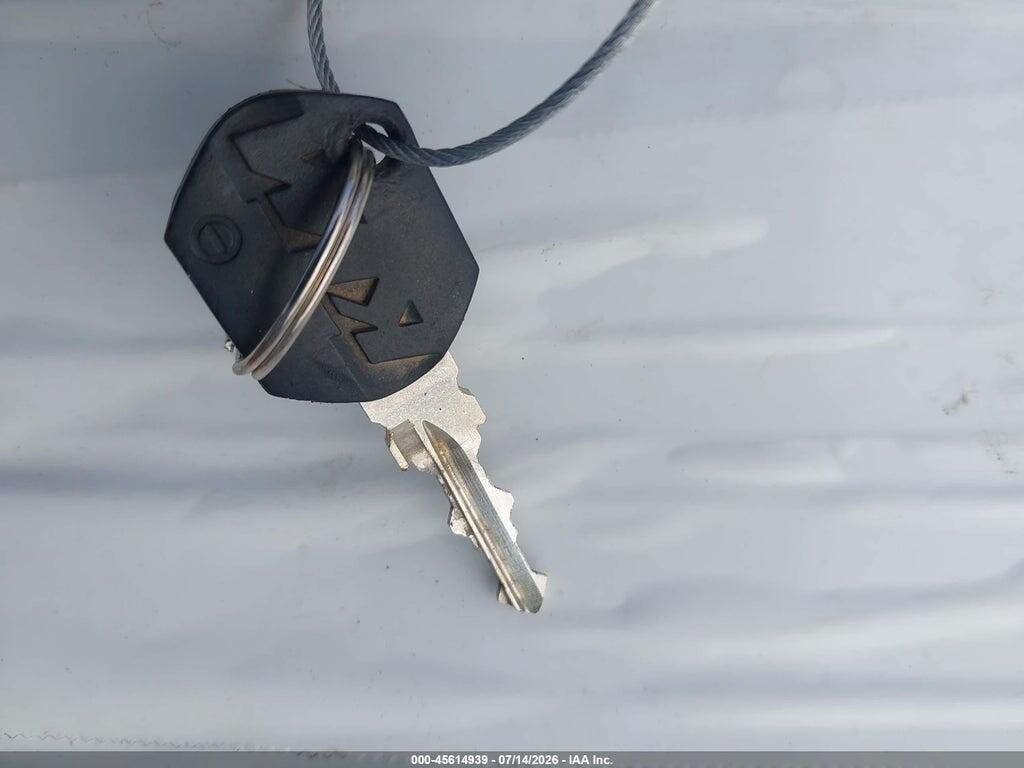 VBKVA44007M932009 2007 KTM 950 photo no. 11