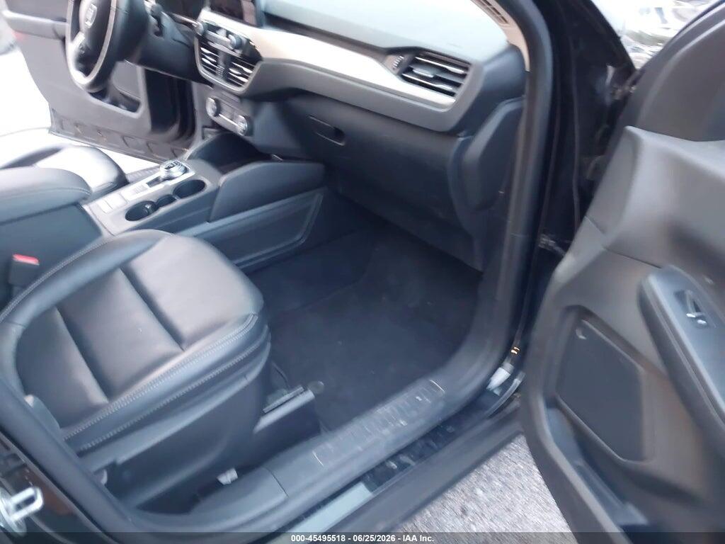 1FMCU9H99LUC09402 2020 FORD ESCAPE photo no. 5
