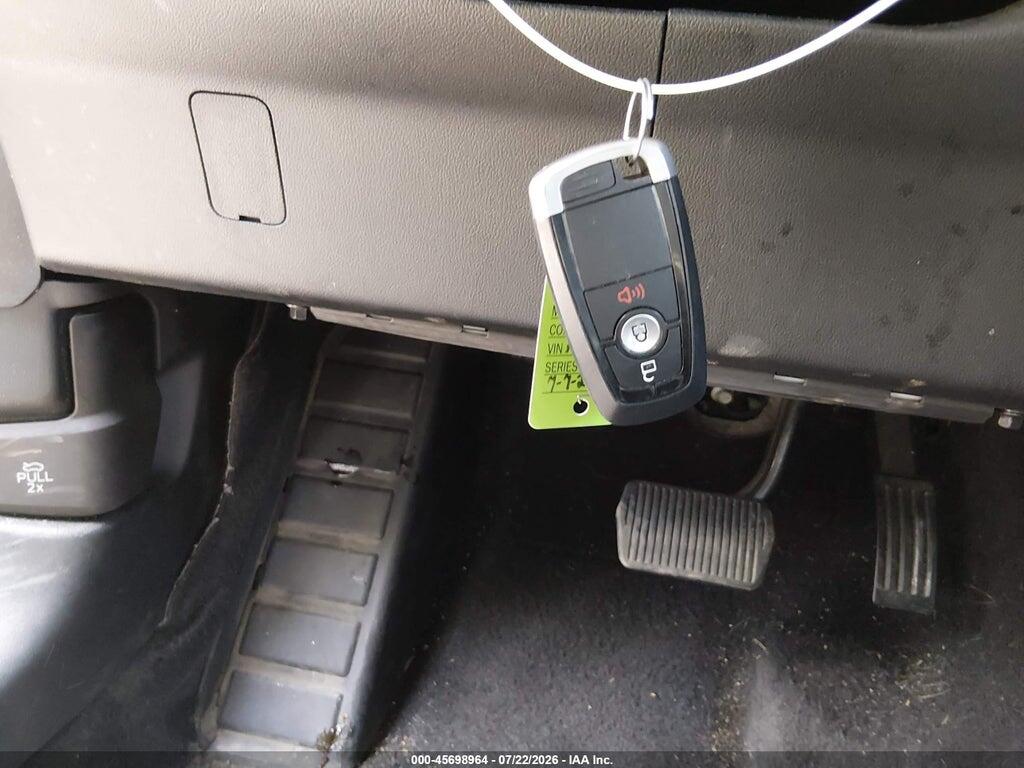1FMCU0G65LUA95000 2020 FORD ESCAPE photo no. 11