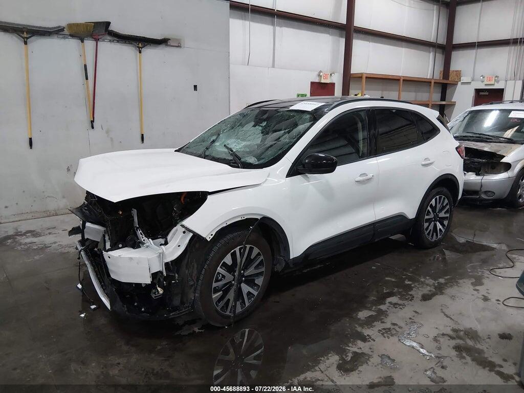 1FMCU9BZ6LUA63601 2020 FORD ESCAPE photo no. 2
