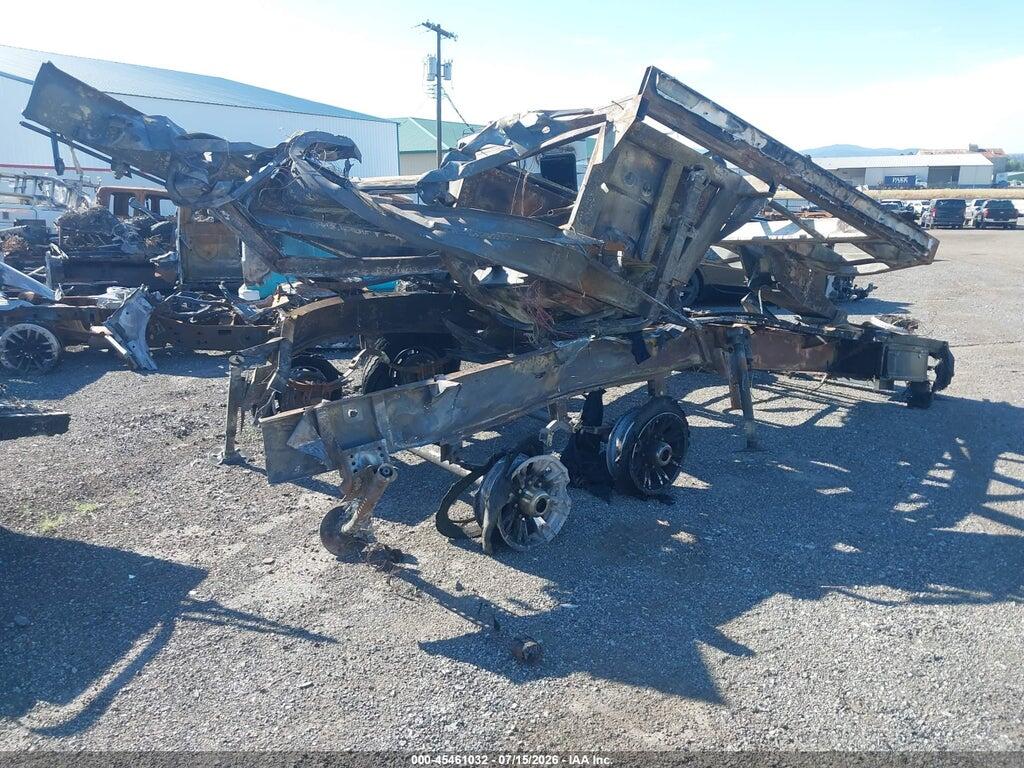 4YDF32026MZ980797 2021 DUTCHMAN YUKON 32 FT photo no. 4