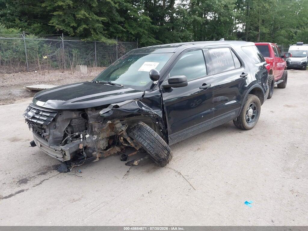 1FM5K8AR2GGB44951 2016 FORD UTILITY POLICE INTERCEPTOR photo no. 2