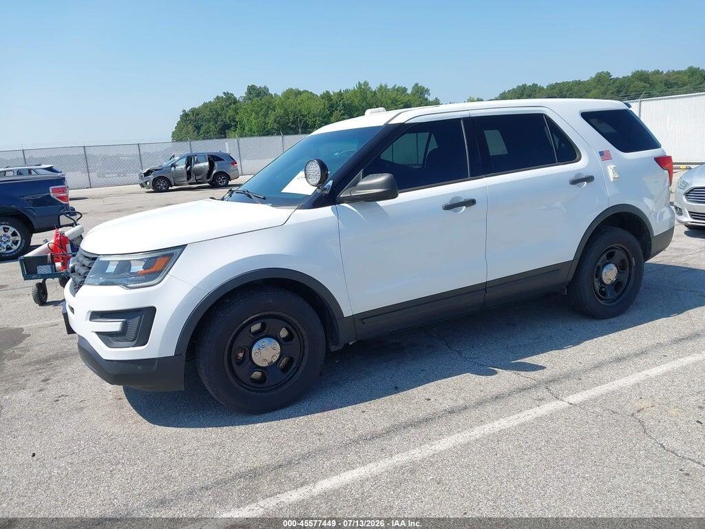 1FM5K8AR4GGD05655 2016 FORD UTILITY POLICE INTERCEPTOR photo no. 2