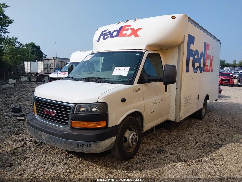 1GD37SCG8K1216880 2019 GMC SAVANA CUTAWAY photo no. 2