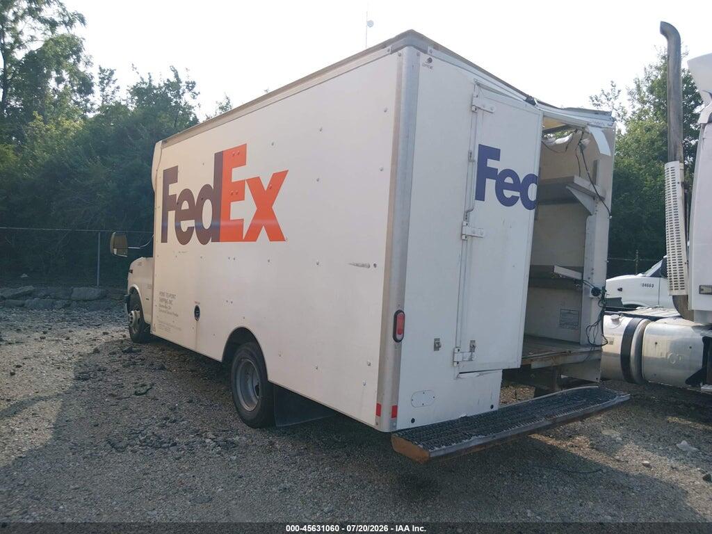 1GD37SCG8K1216880 2019 GMC SAVANA CUTAWAY photo no. 3