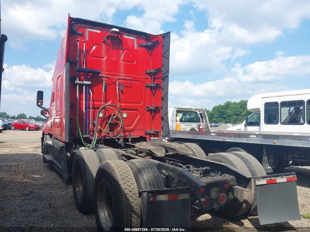 3AKJHHDR9JSJK5046 2018 FREIGHTLINER NEW CASCADIA 126 photo no. 3