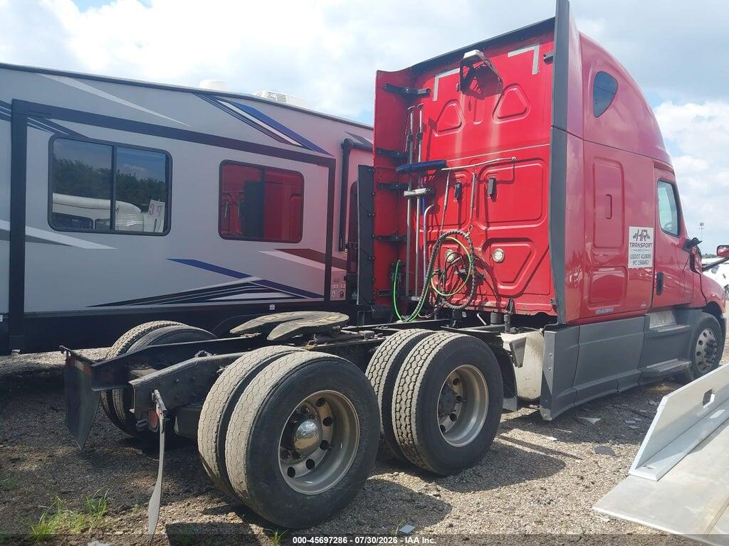 3AKJHHDR9JSJK5046 2018 FREIGHTLINER NEW CASCADIA 126 photo no. 4