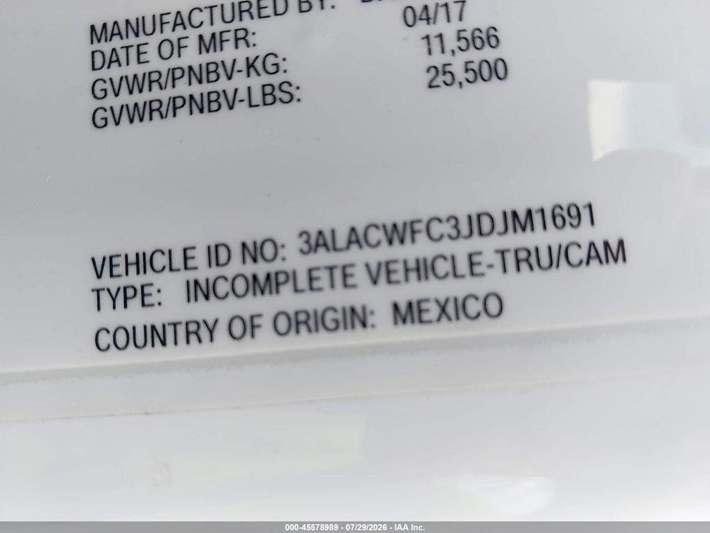 3ALACWFC3JDJM1691 2018 FREIGHTLINER M2 106 photo no. 8
