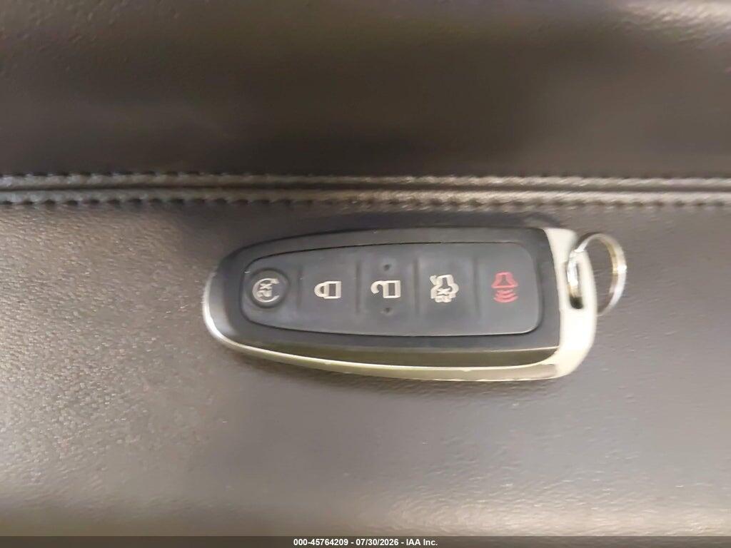 2LMDJ8JK4BBJ32578 2011 LINCOLN MKX photo no. 11
