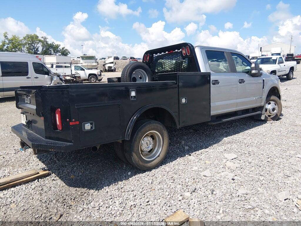 1FD8W3HT7NEE22239 2022 FORD F-350 CHASSIS photo no. 4