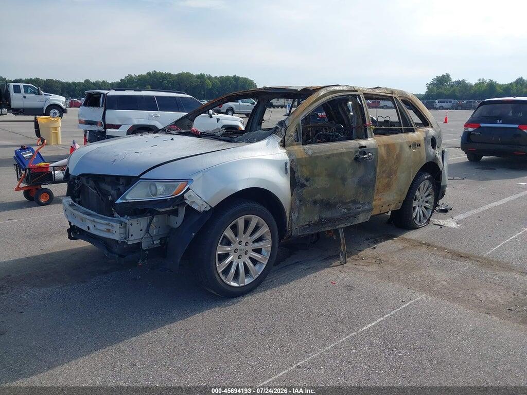 2LMDJ8JK2BBJ30425 2011 LINCOLN MKX photo no. 2