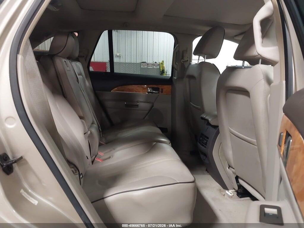 2LMDJ8JK7BBJ34289 2011 LINCOLN MKX photo no. 8