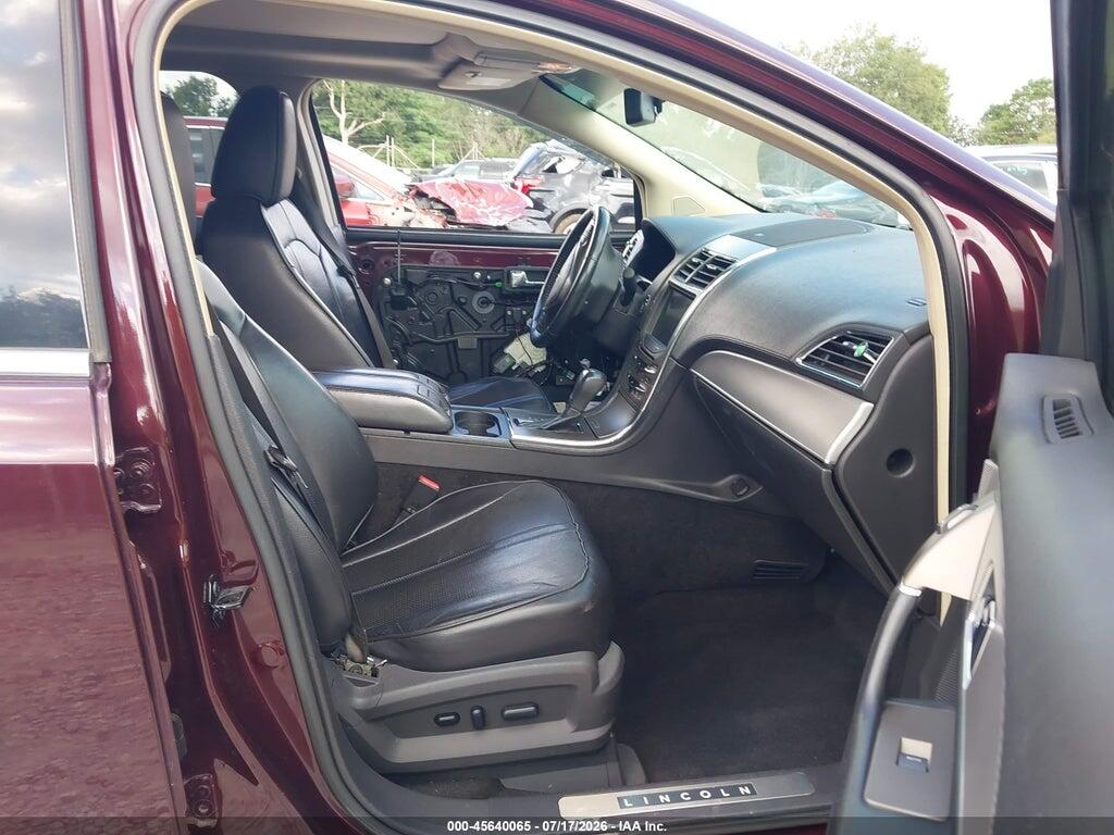 2LMDJ8JK8BBJ00524 2011 LINCOLN MKX photo no. 5