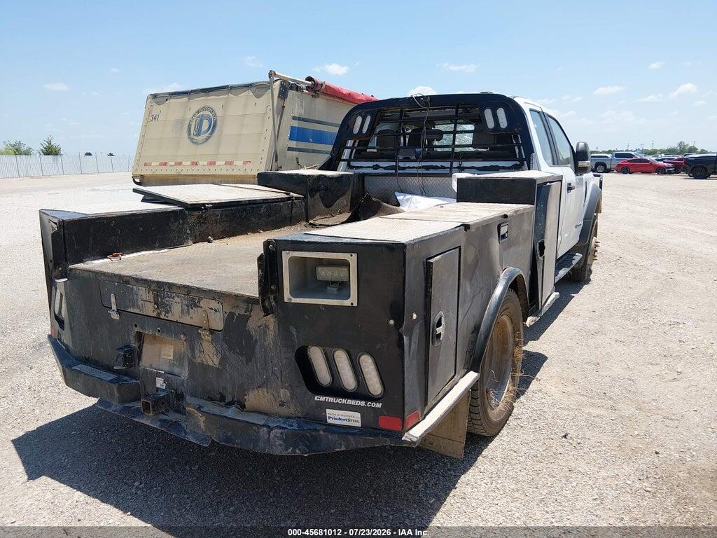 1FD0X4HT4NEE82074 2022 FORD F-450 CHASSIS photo no. 4