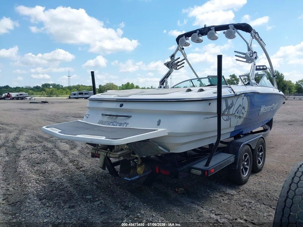 00000MBCHJEC91708 2008 MASTERCRAFT OTHER photo no. 4