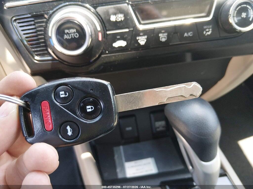 19XFB2F83DE091128 2013 HONDA CIVIC photo no. 10