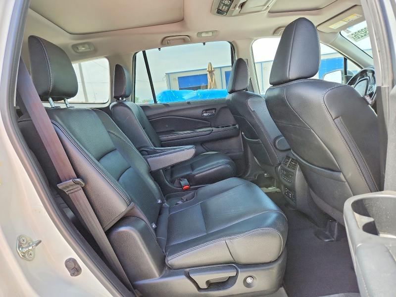 2017 HONDA PILOT ELITE — Фото 11 из 13