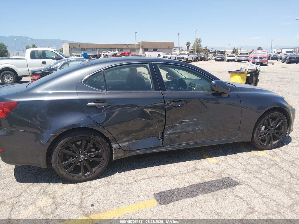 JTHBE262972010280 2007 LEXUS IS 350 photo no. 6