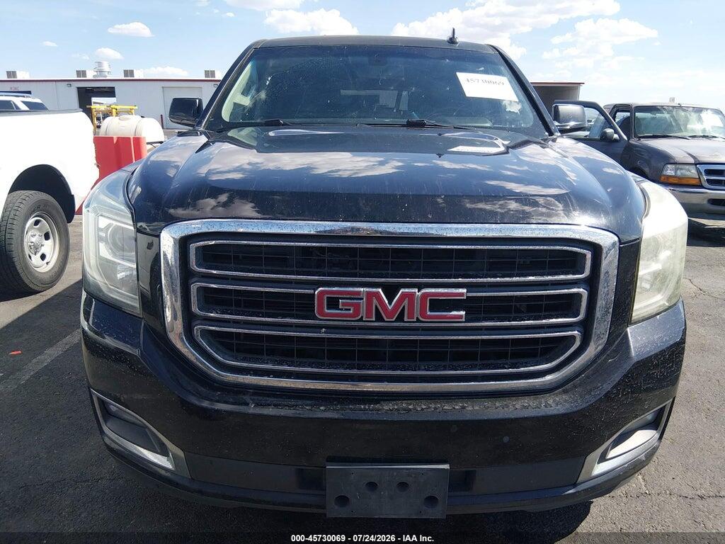 1GKS2FKC2HR218112 2017 GMC YUKON XL photo no. 12