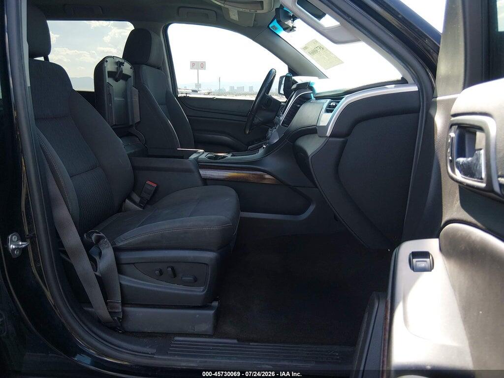 1GKS2FKC2HR218112 2017 GMC YUKON XL photo no. 5
