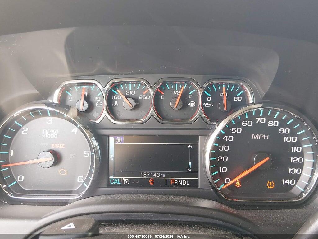 1GKS2FKC2HR218112 2017 GMC YUKON XL photo no. 7