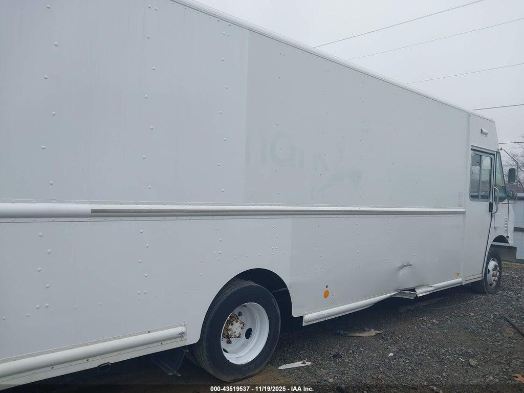 4UZAC3DV6CCBN1753 2012 FREIGHTLINER CHASSIS photo no. 12