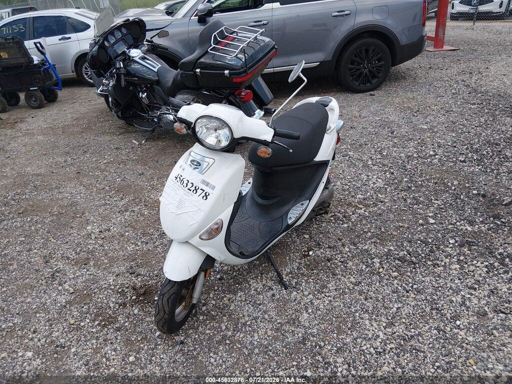 RFVPAP5A8C1009989 2012 GENUINE SCOOTER CO. BUDDY photo no. 2