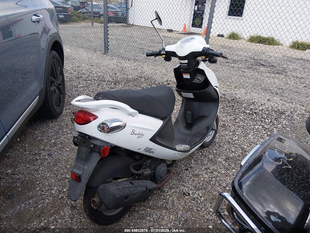 RFVPAP5A8C1009989 2012 GENUINE SCOOTER CO. BUDDY photo no. 4