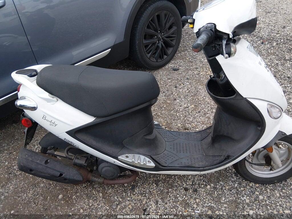 RFVPAP5A8C1009989 2012 GENUINE SCOOTER CO. BUDDY photo no. 8