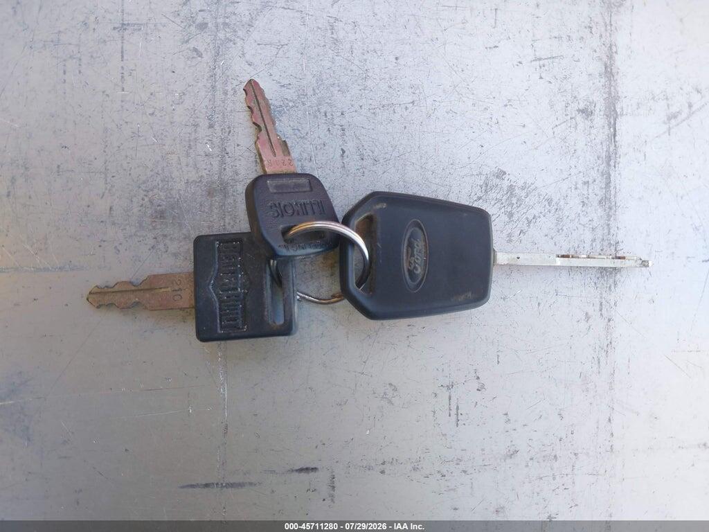 1FTMF1E81FKD29419 2015 FORD F-150 photo no. 11