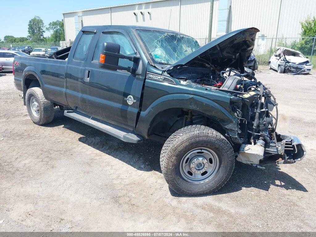 1FT7X2BTXFEC00831 2015 FORD F-250 photo no. 1